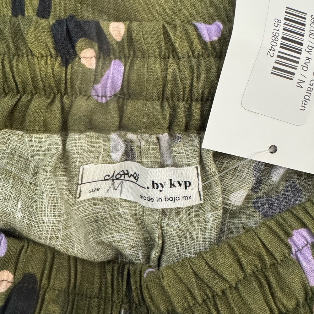 Linen Shorts - Picture 10 of 10
